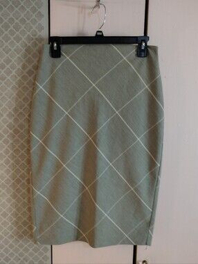 Express Gray Diamond-Check Pencil Skirt
